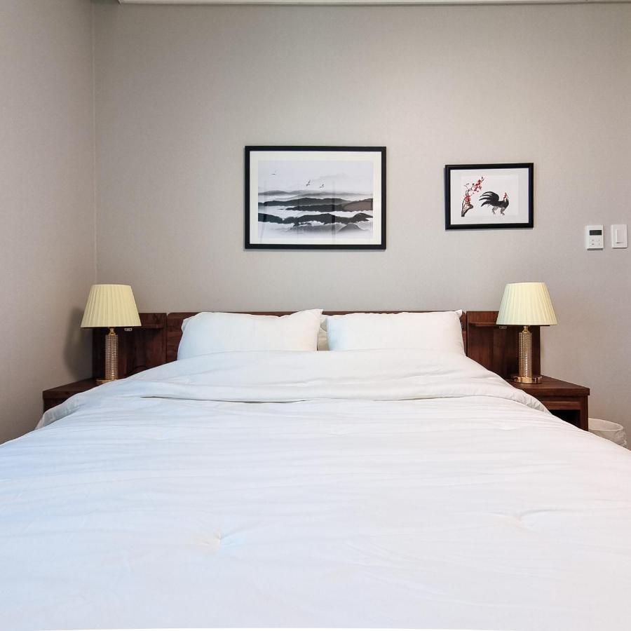 Humphreys 2 Min Vintage Korean Room Pyeongtaek Bagian luar foto